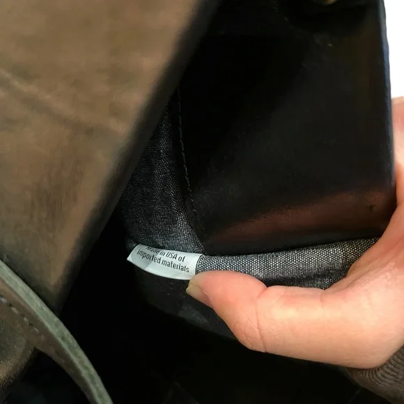 Clare V. Simple Tote Metallic Leather Contrast Racing Stripe Trim Shoulder Tote - Picture 11 of 11